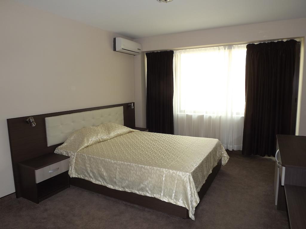 Hotel Bulgaria Petrich (Blagoevgrad) Δωμάτιο φωτογραφία