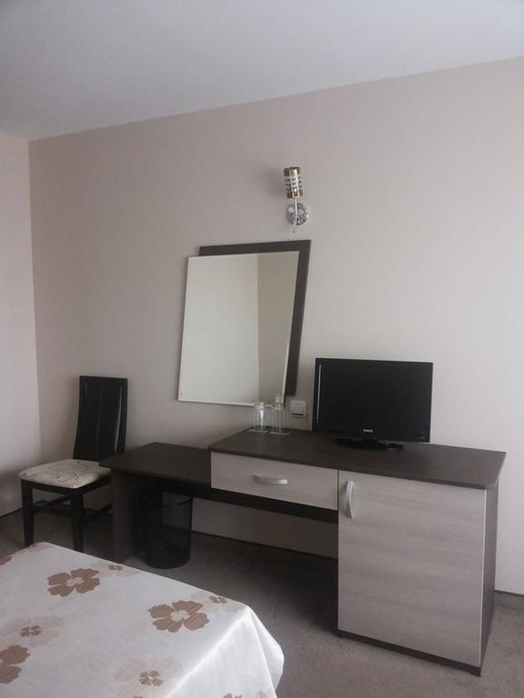 Hotel Bulgaria Petrich (Blagoevgrad) Δωμάτιο φωτογραφία